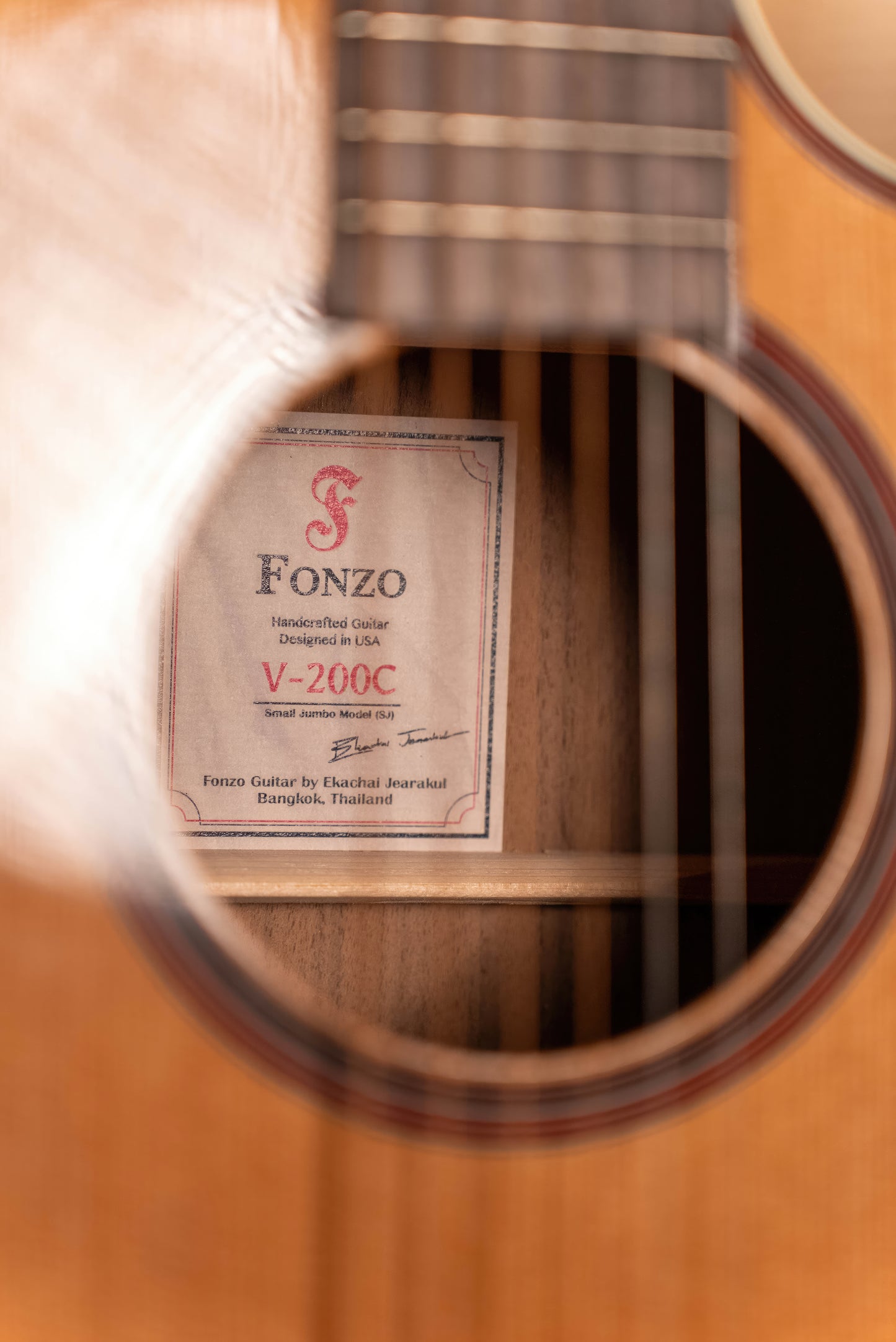 泰國品牌結他 | Fonzo Guitar | V-200